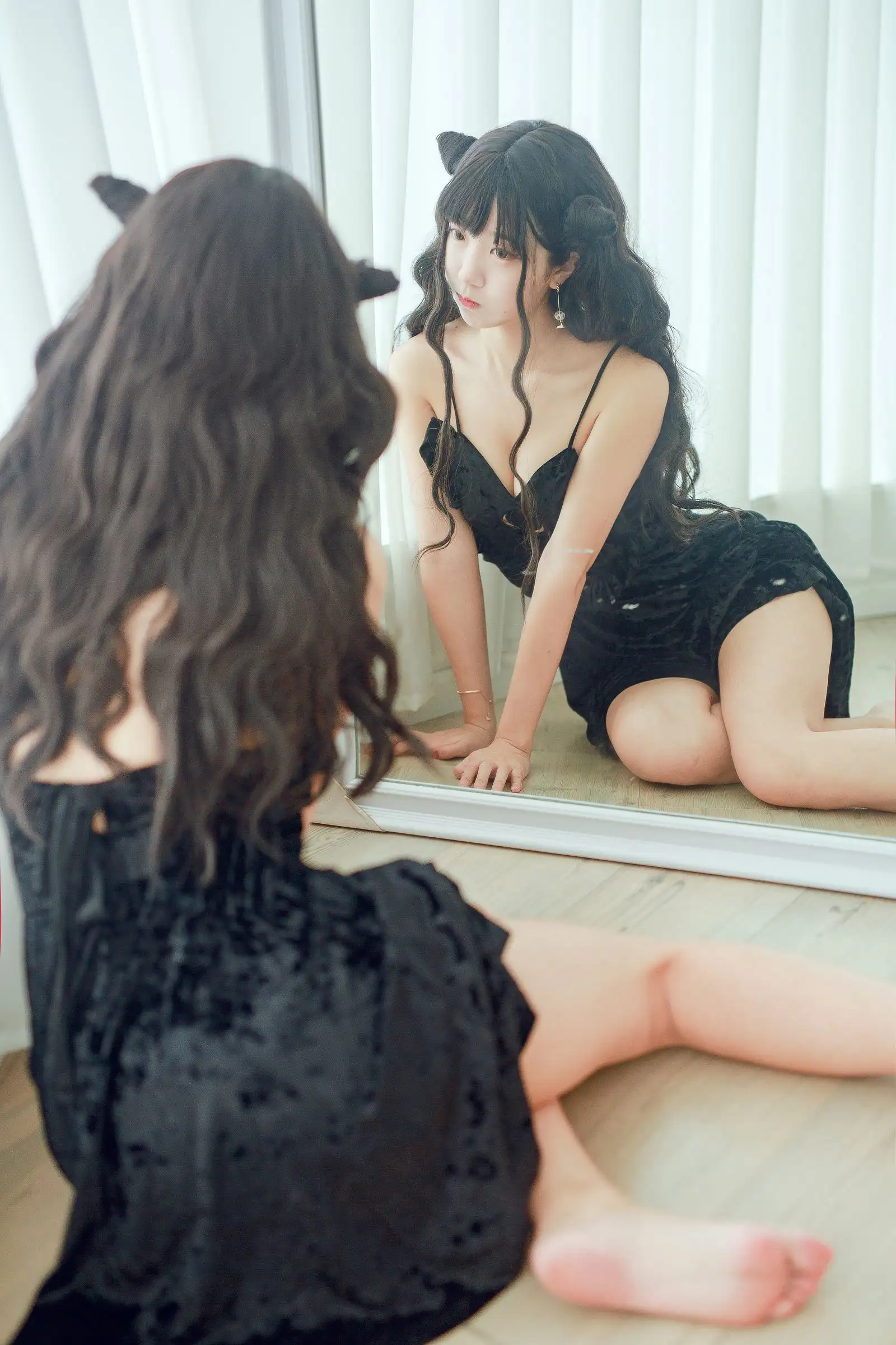 [黑川] NO.054 小恶魔本-黑裙子