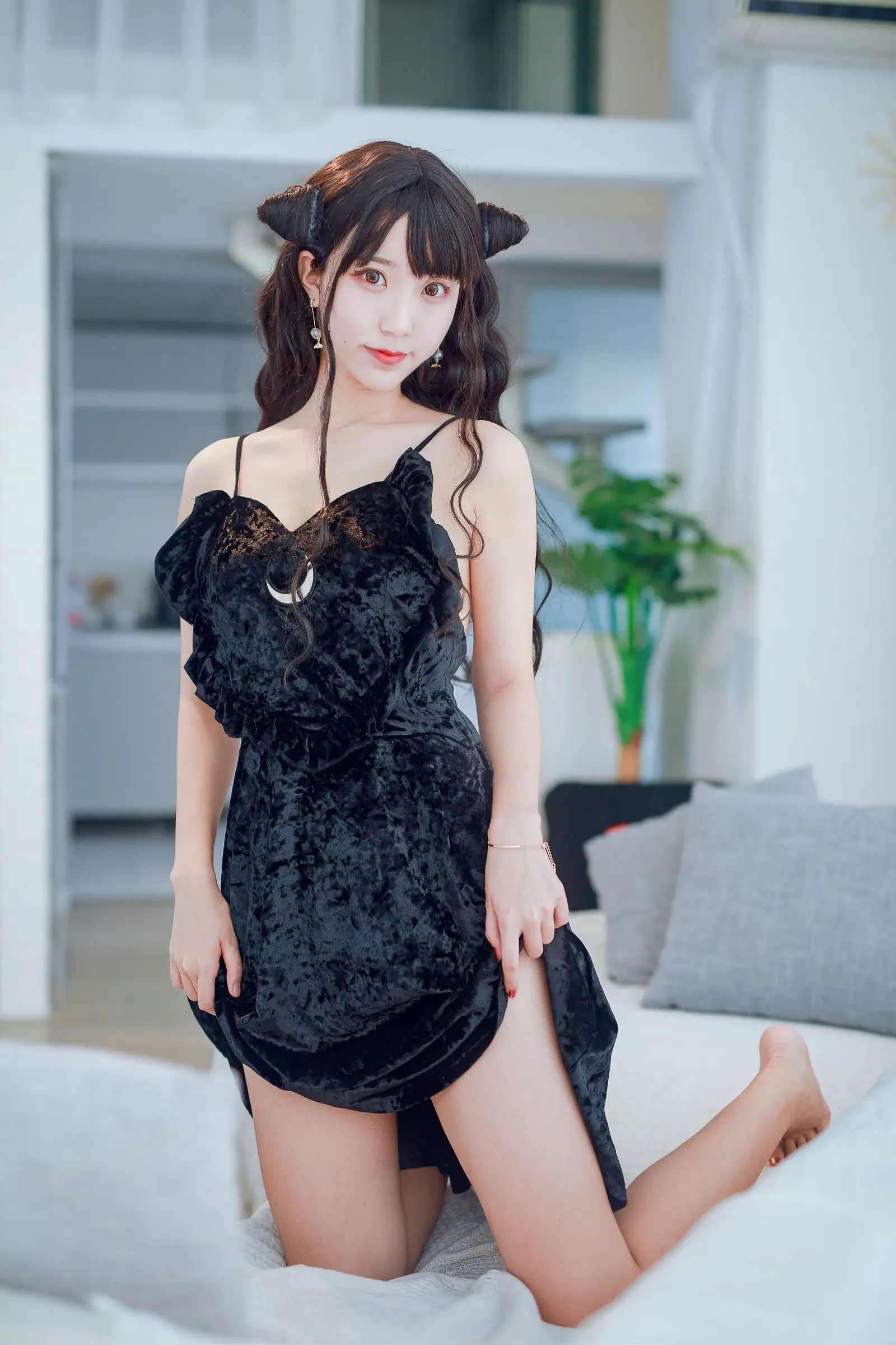 [黑川] NO.054 小恶魔本-黑裙子
