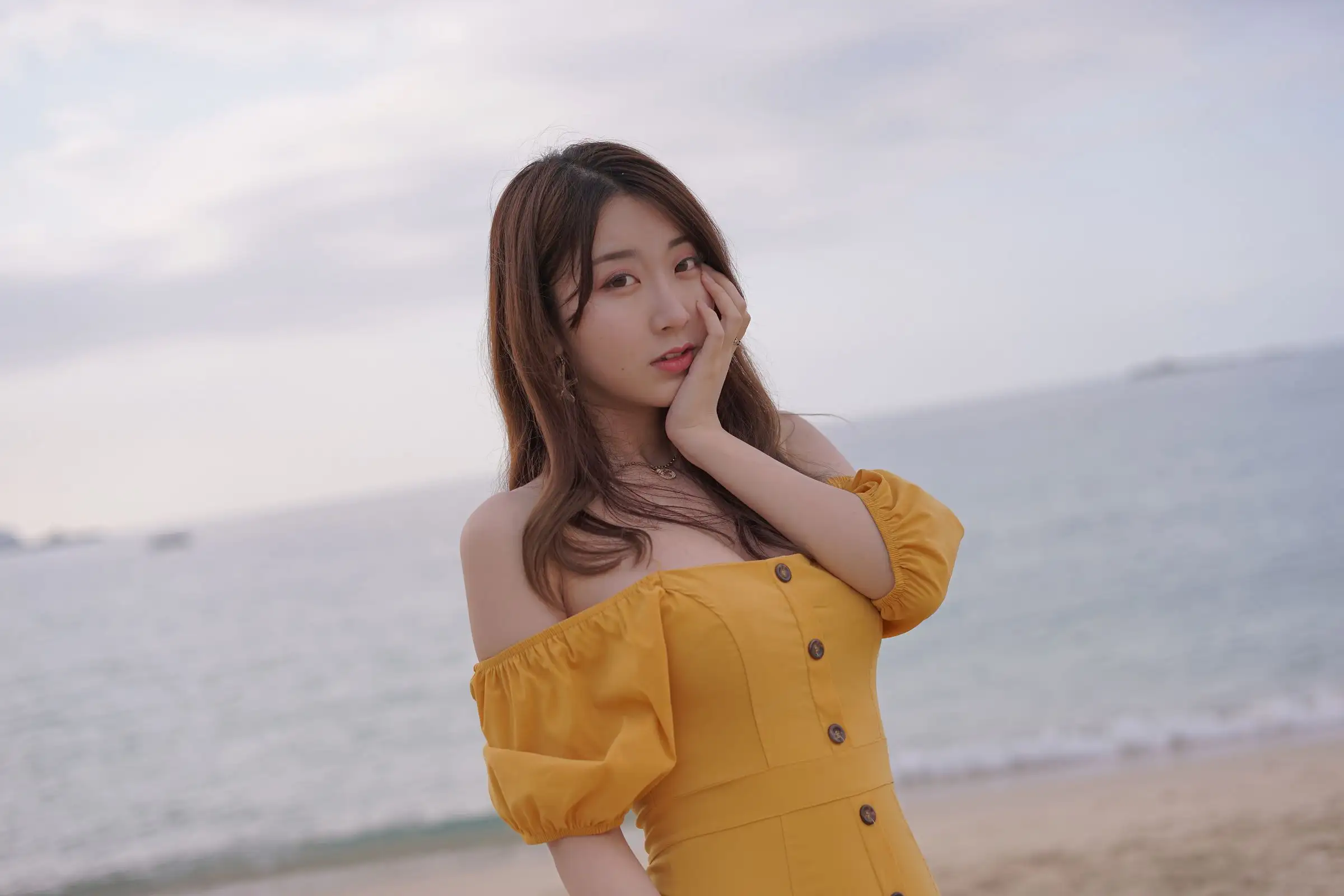 [黑川] NO.070 海岛之旅真爱版-黄色连衣裙