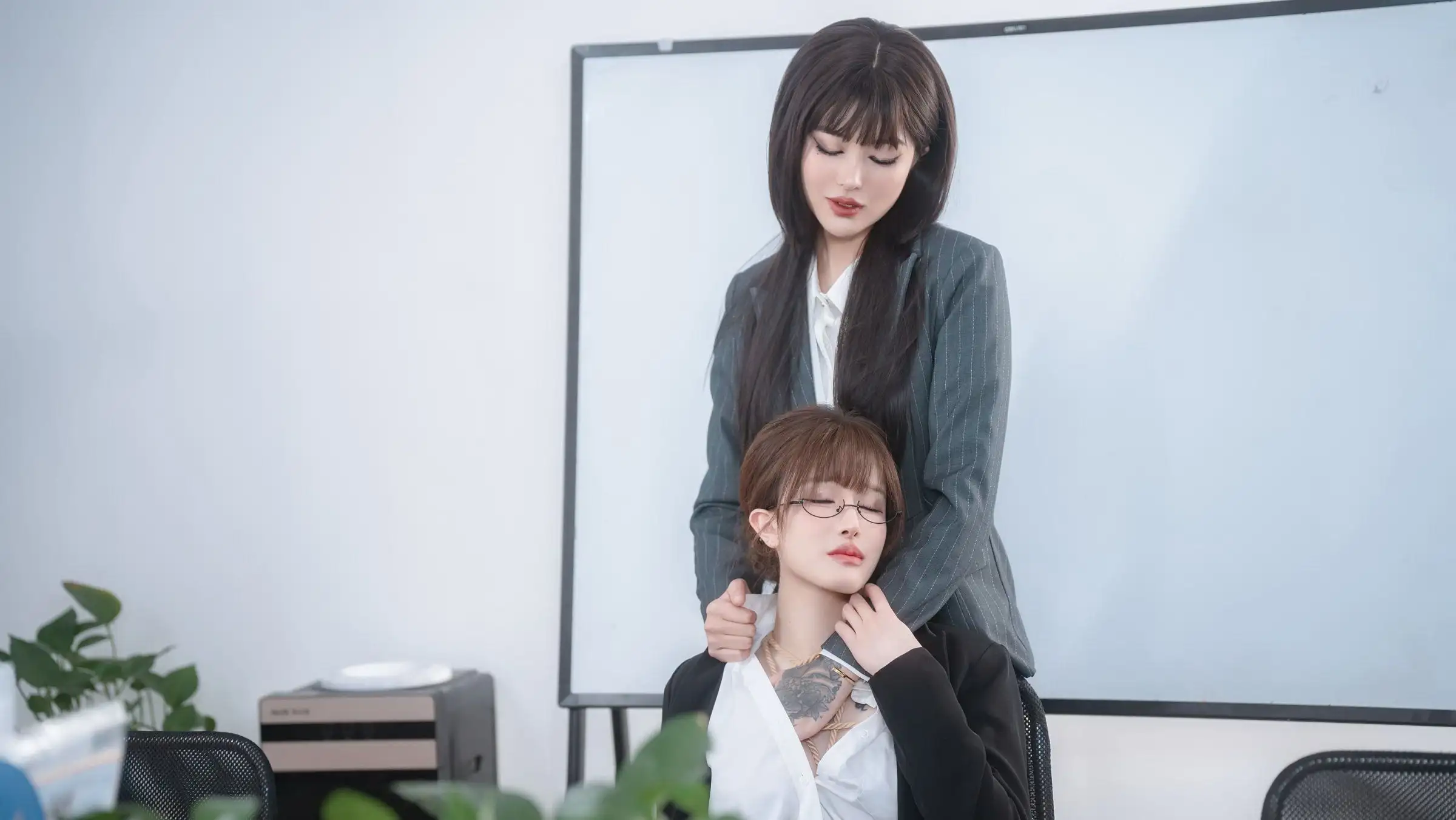 [鹿八岁] NO.014 女上司和女下属~