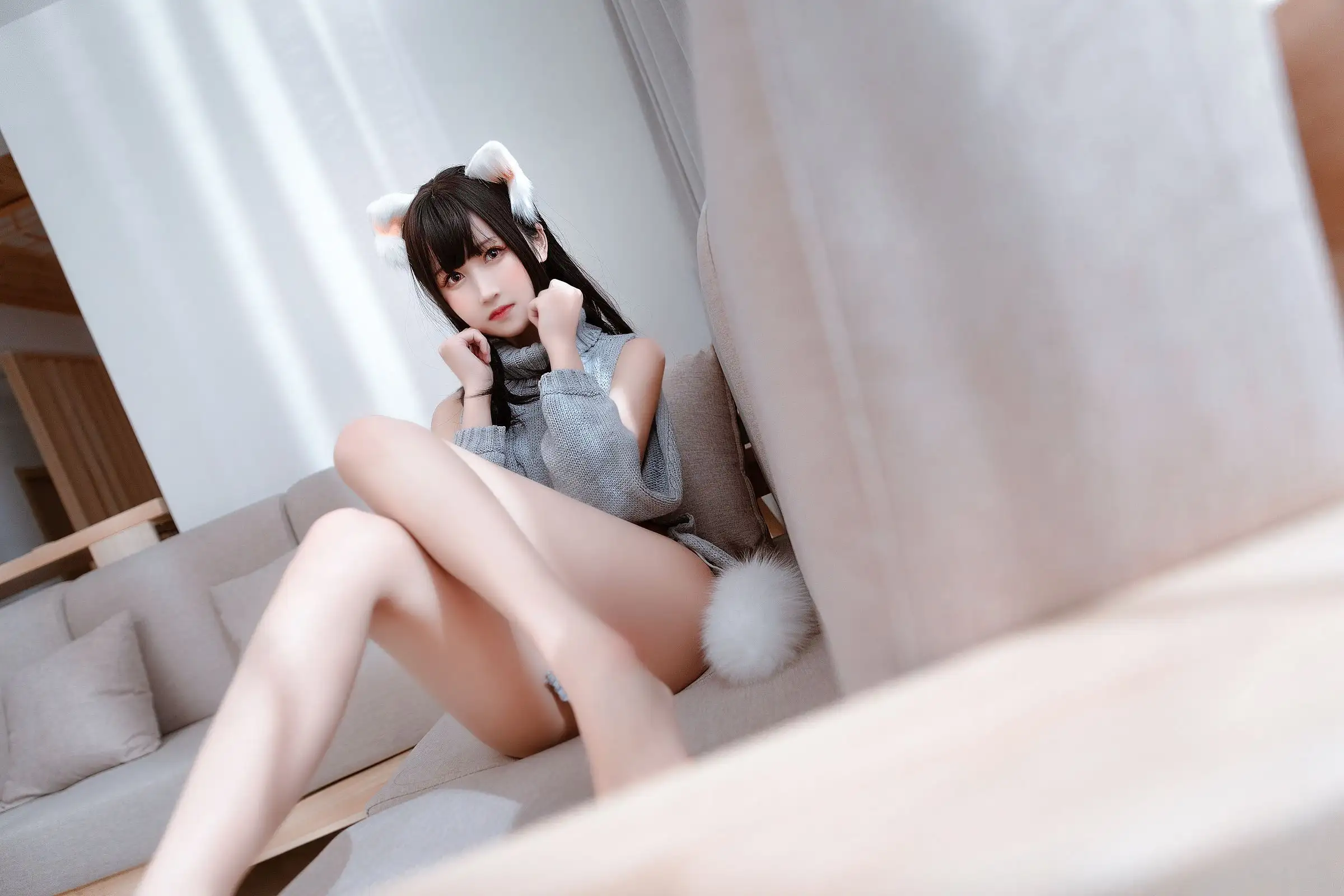 [三度_69] NO.017 露背毛衣
