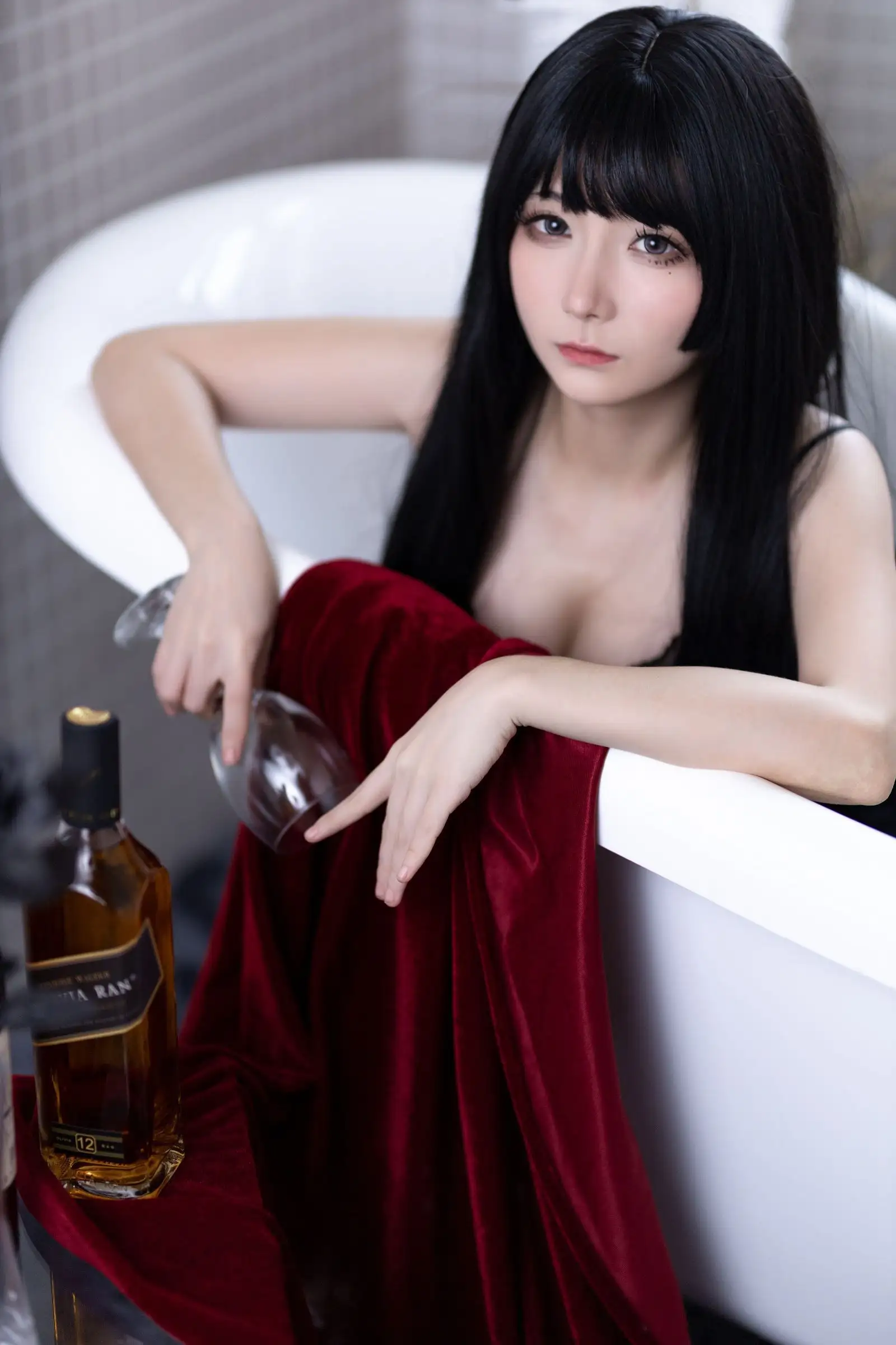 [是三不是世w] NO.011 黑玫瑰