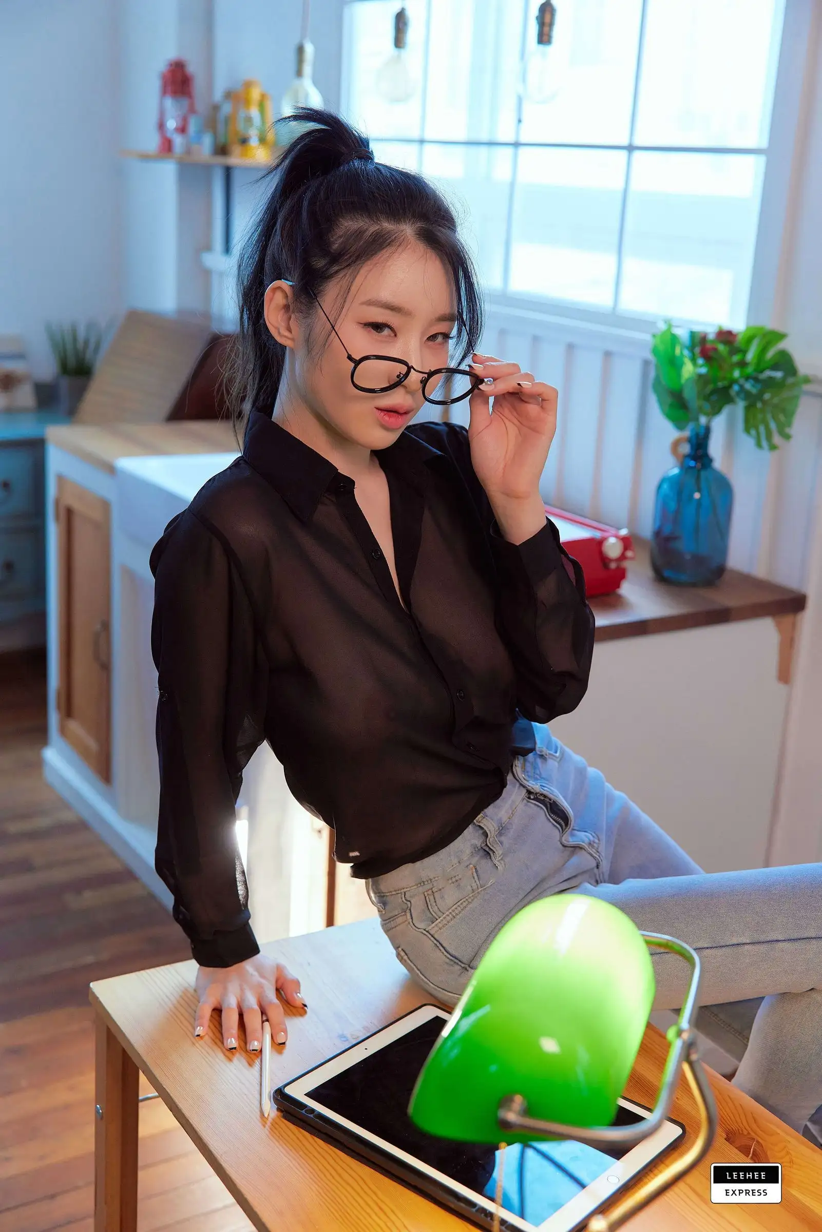 [Leehee Express] 163 – LEHC–068A Woo