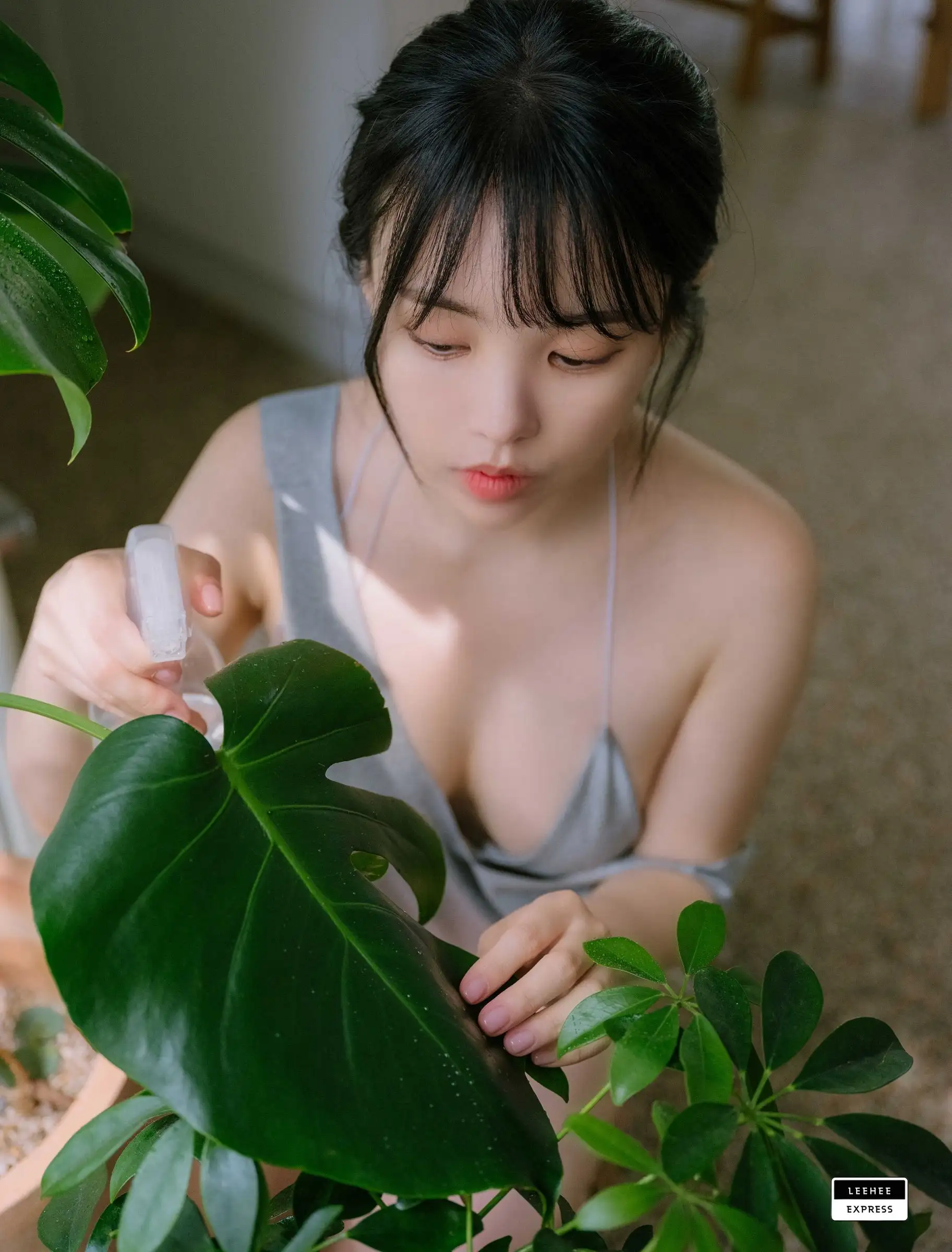[Leehee Express] NO.495 LEND-037 – Yuri