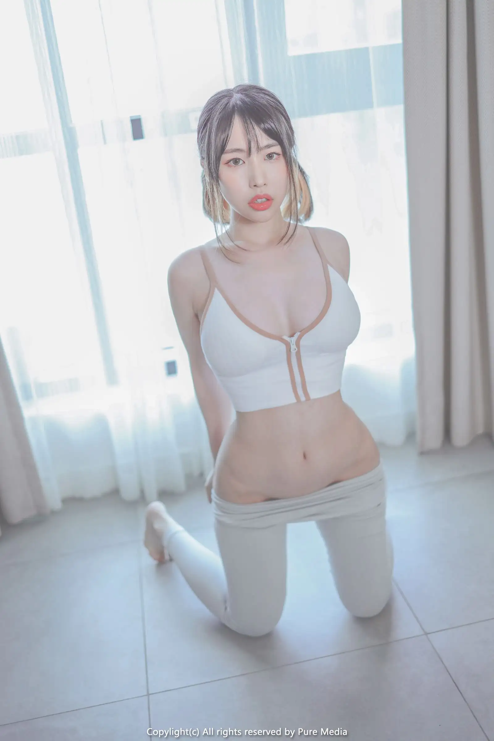 [Pure Media] Vol.103 Uhye