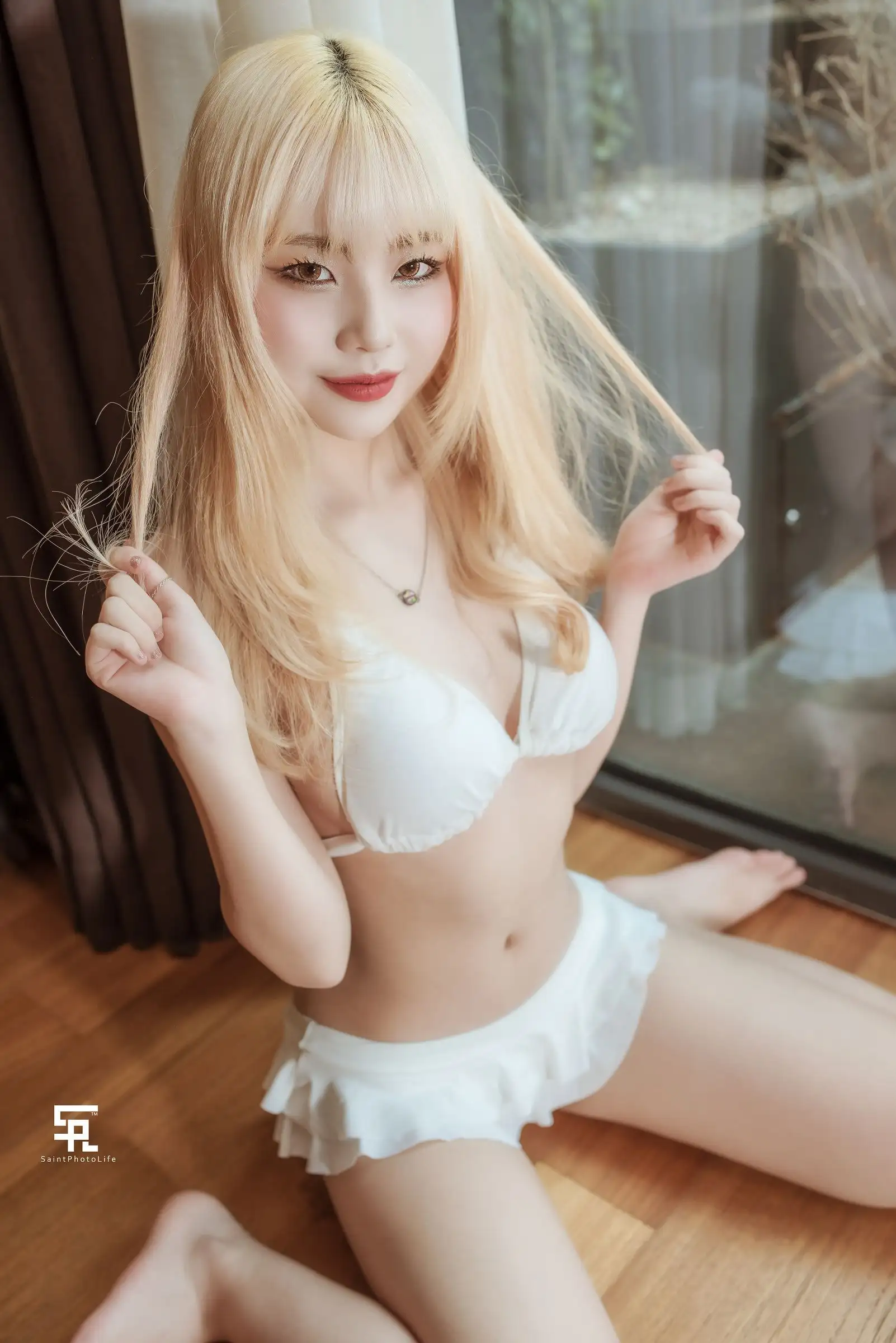 [SaintPhotoLife] Yuna – Gold