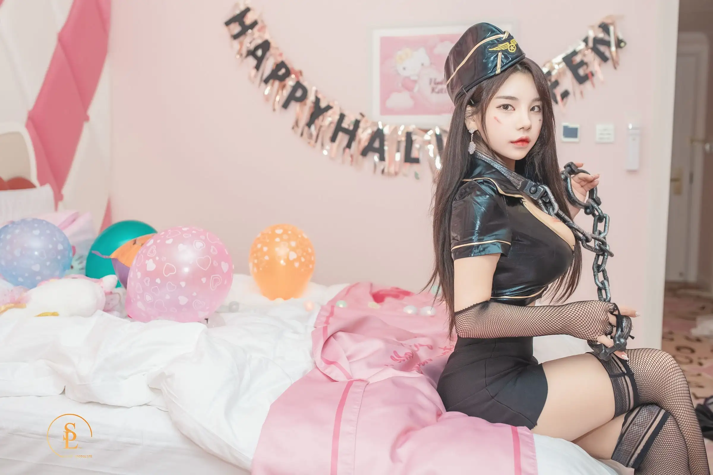 [SaintPhotoLife] Zzyuri – Vol.16 Pink Halloween