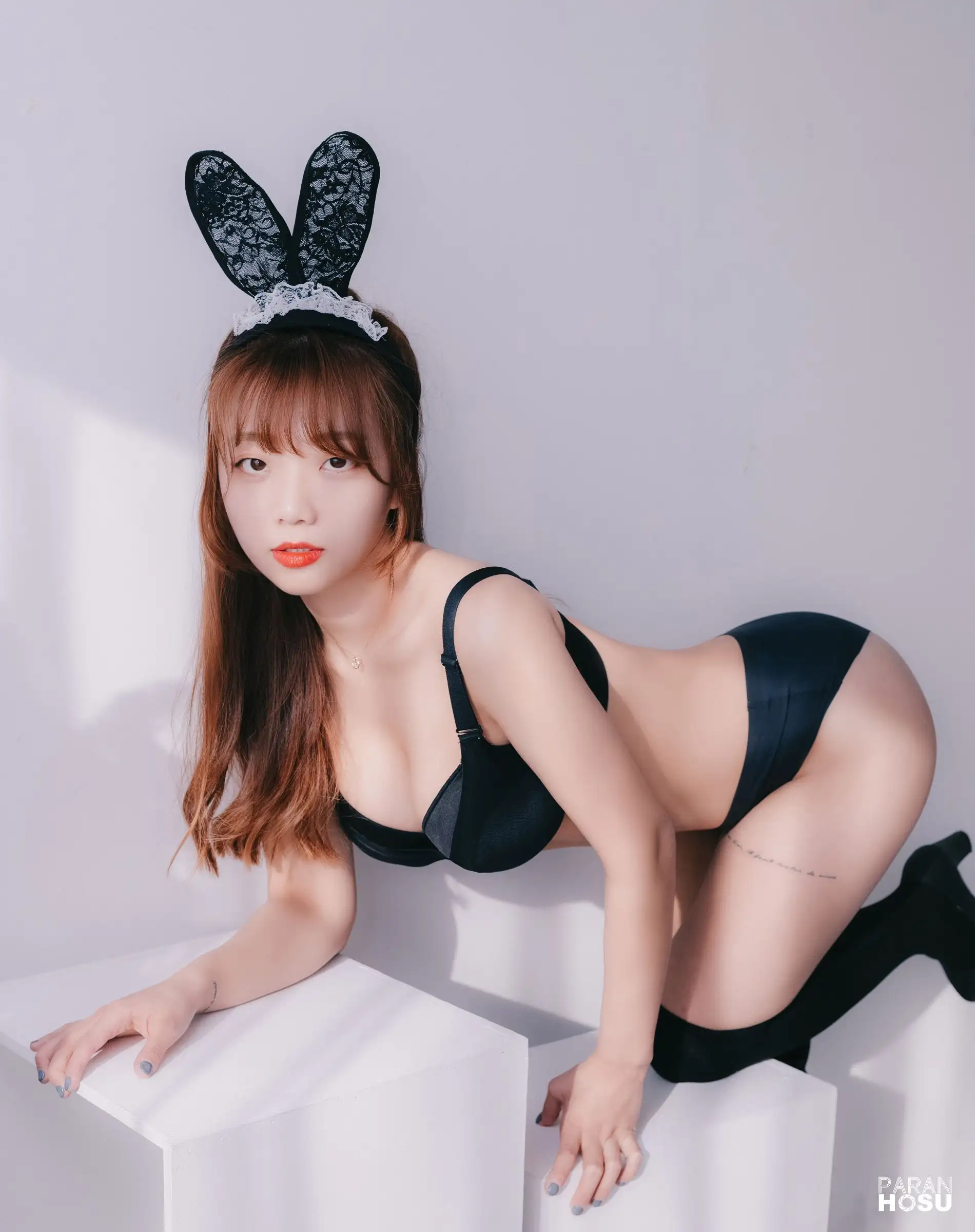 [Paranhosu] Koby – Welsh Red & Black