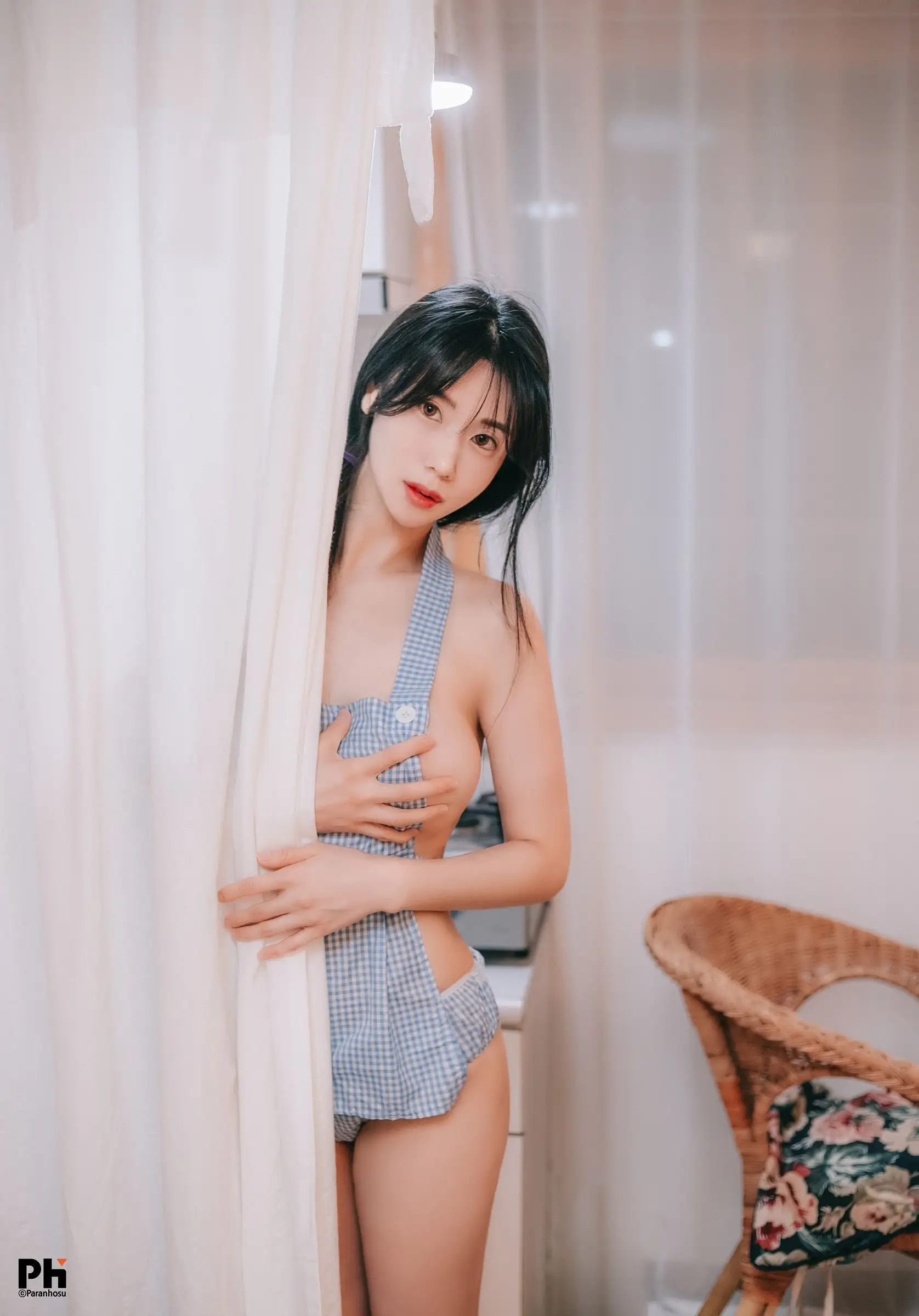 [Paranhosu] Sia – Girlfriend
