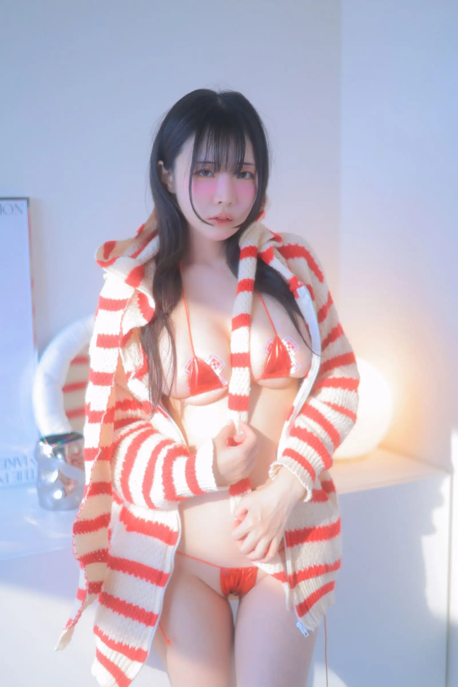 [Patreon] Rina – Red is sexy