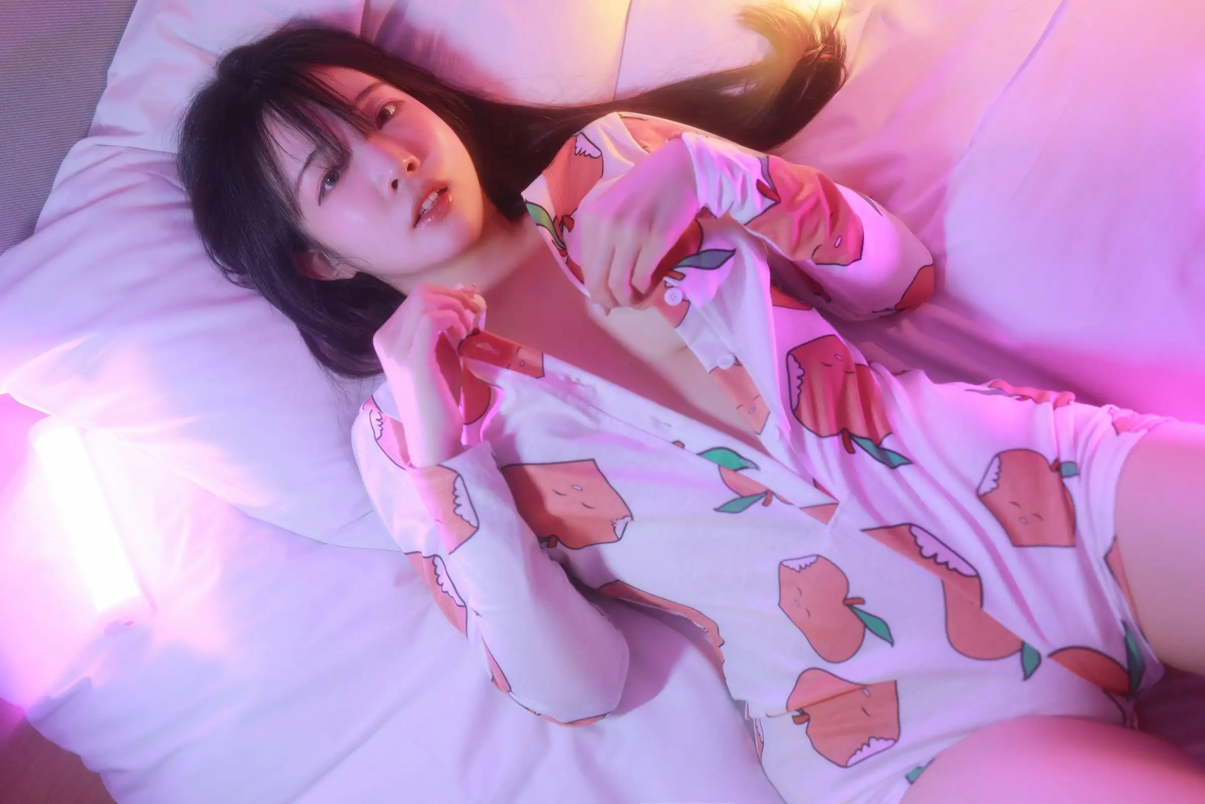 [Patreon] Rina – Rina – Saucy Red