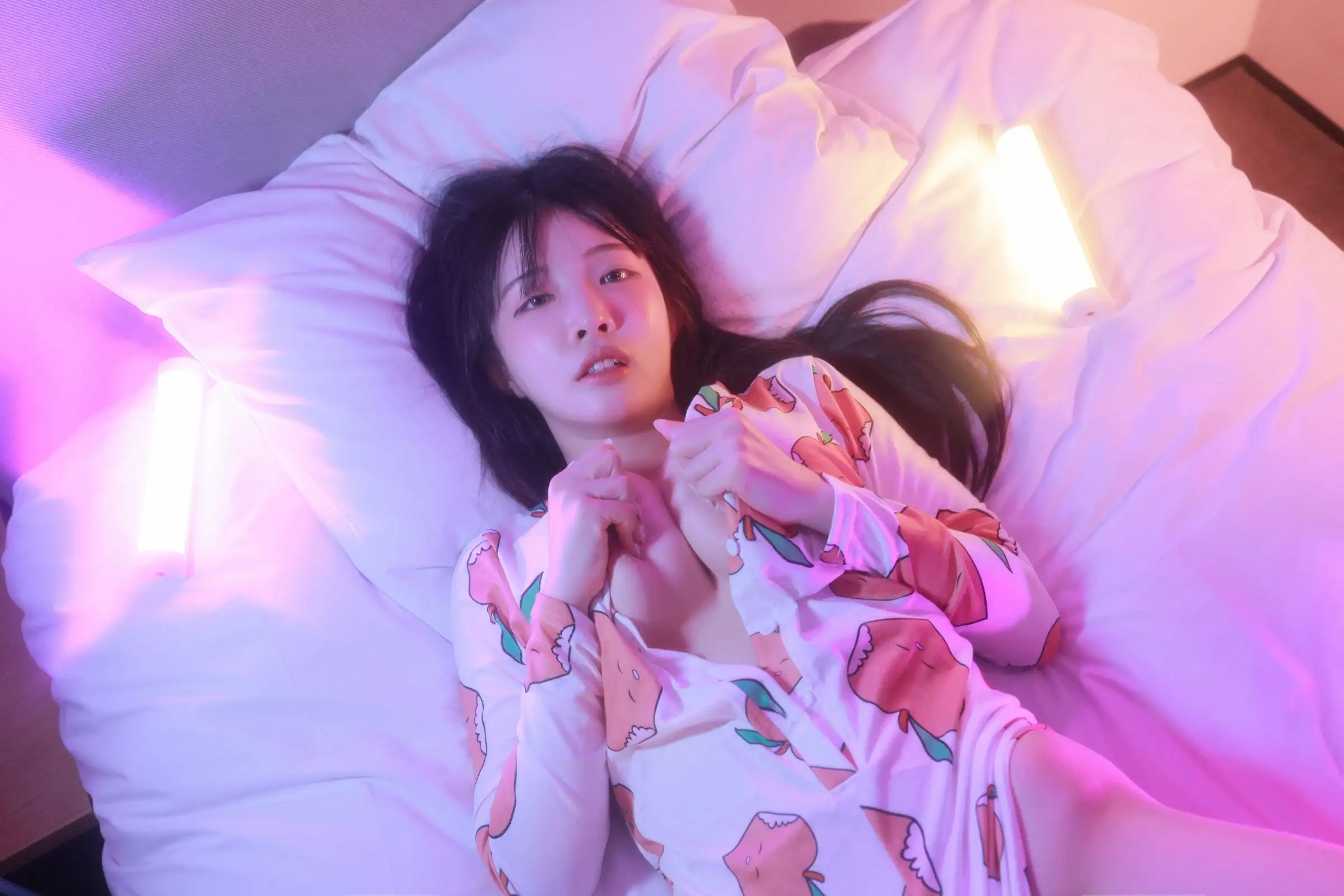 [Patreon] Rina – Rina – Saucy Red