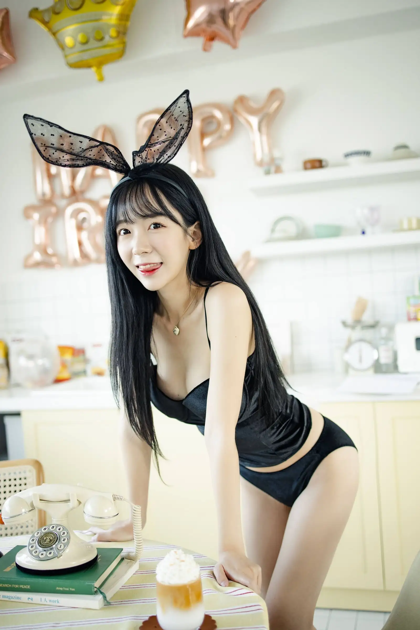 [Patreon] Sovely – HAPPY BIRTHDAY 02