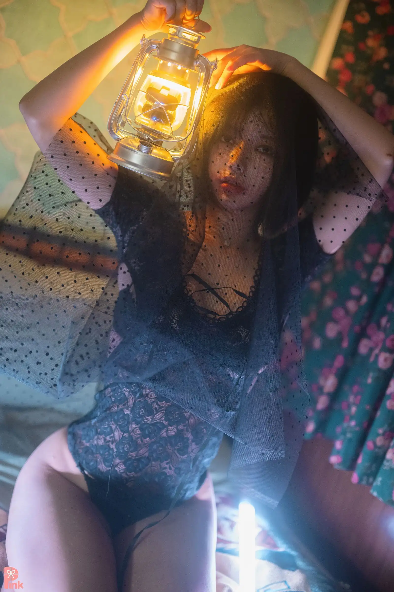 [PINK] U.Hwa – Mood Black 02