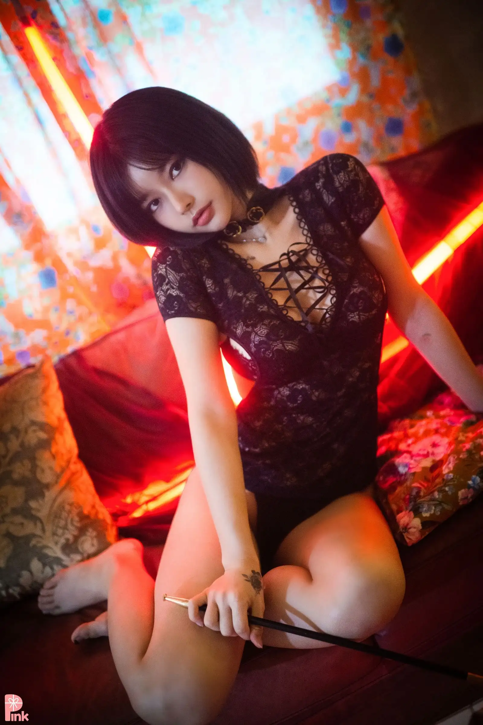 [PINK] U.Hwa – Mood Black 01