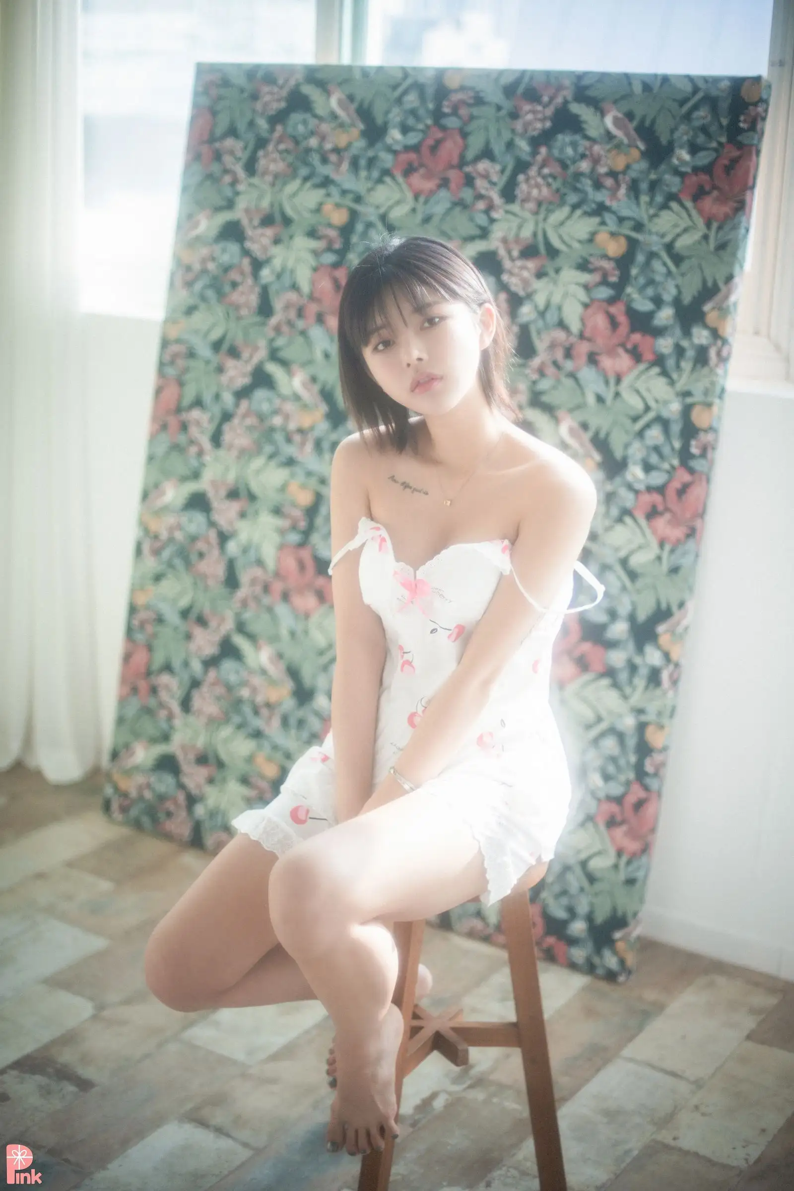 [PINK] Uuuha – Floral 01