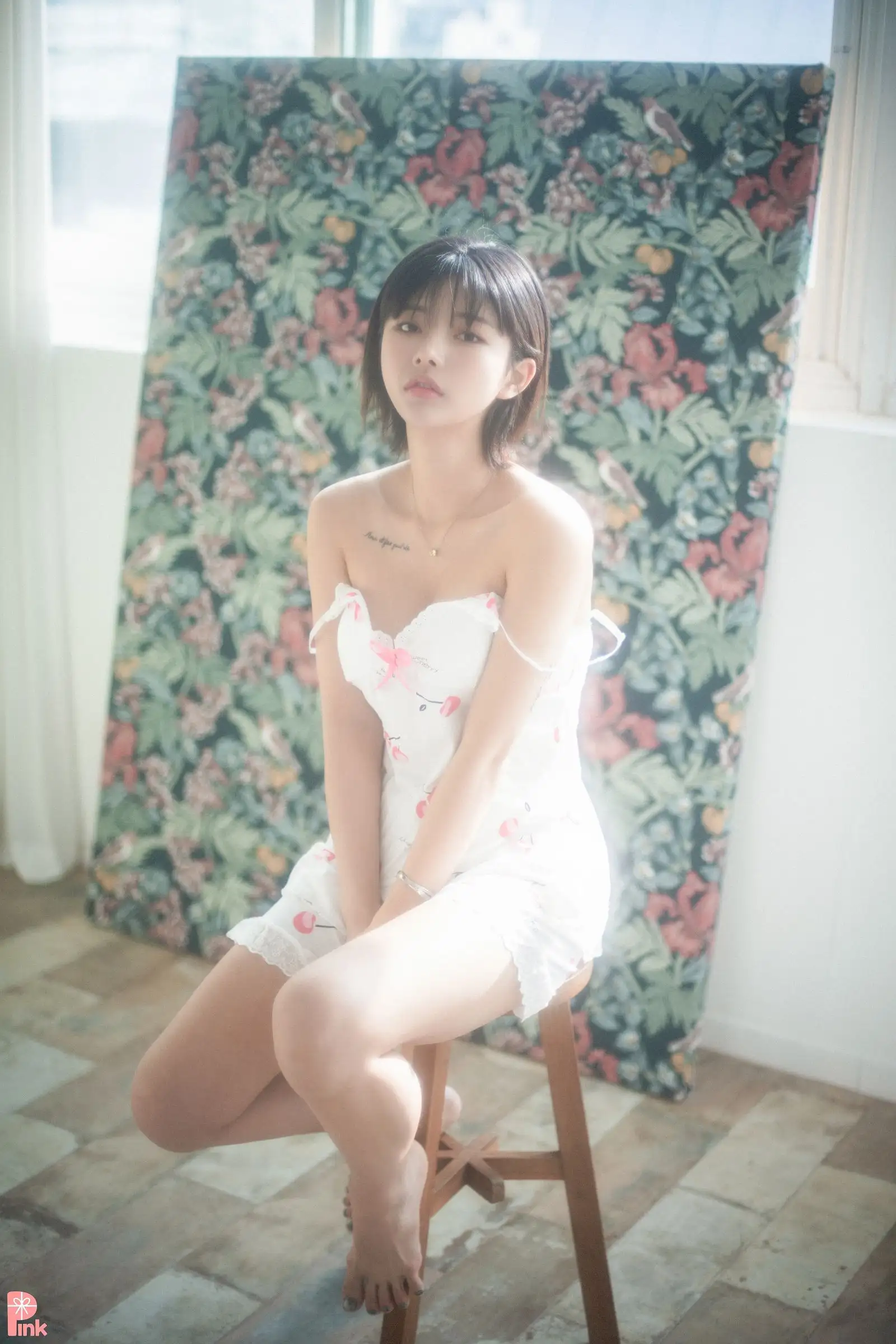 [PINK] Uuuha – Floral 01