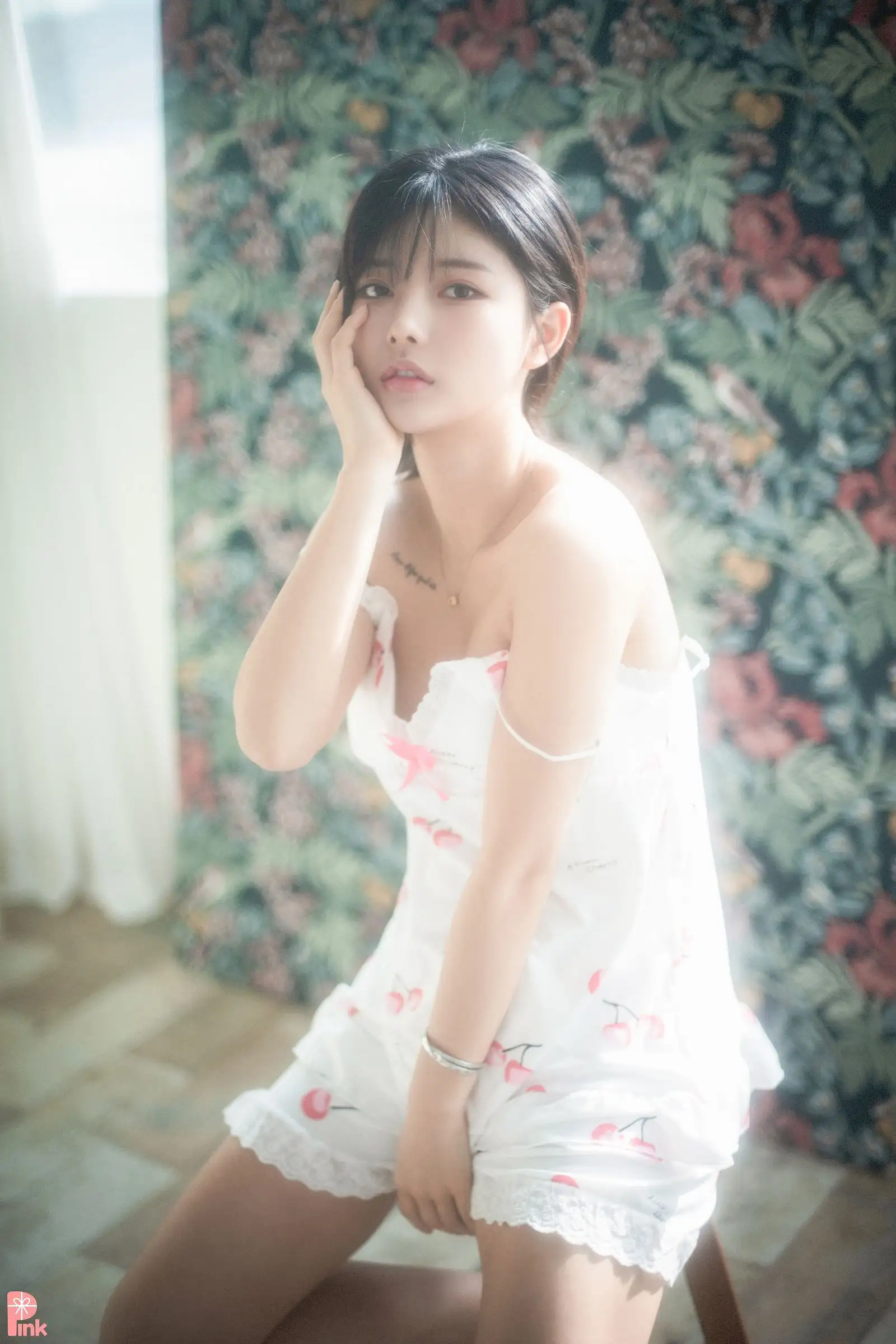 [PINK] Uuuha – Floral 01
