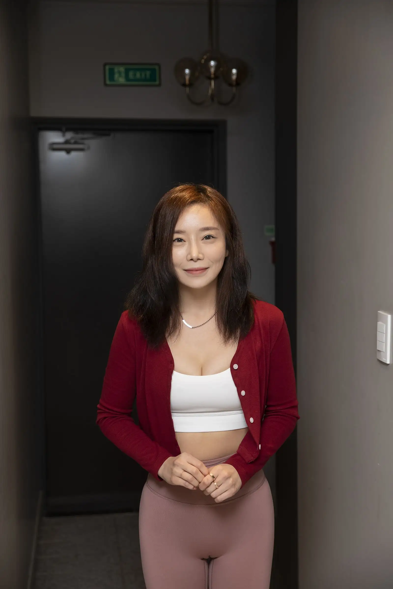 [BUNNY] Lee Ha Kim – A helper serise S.1