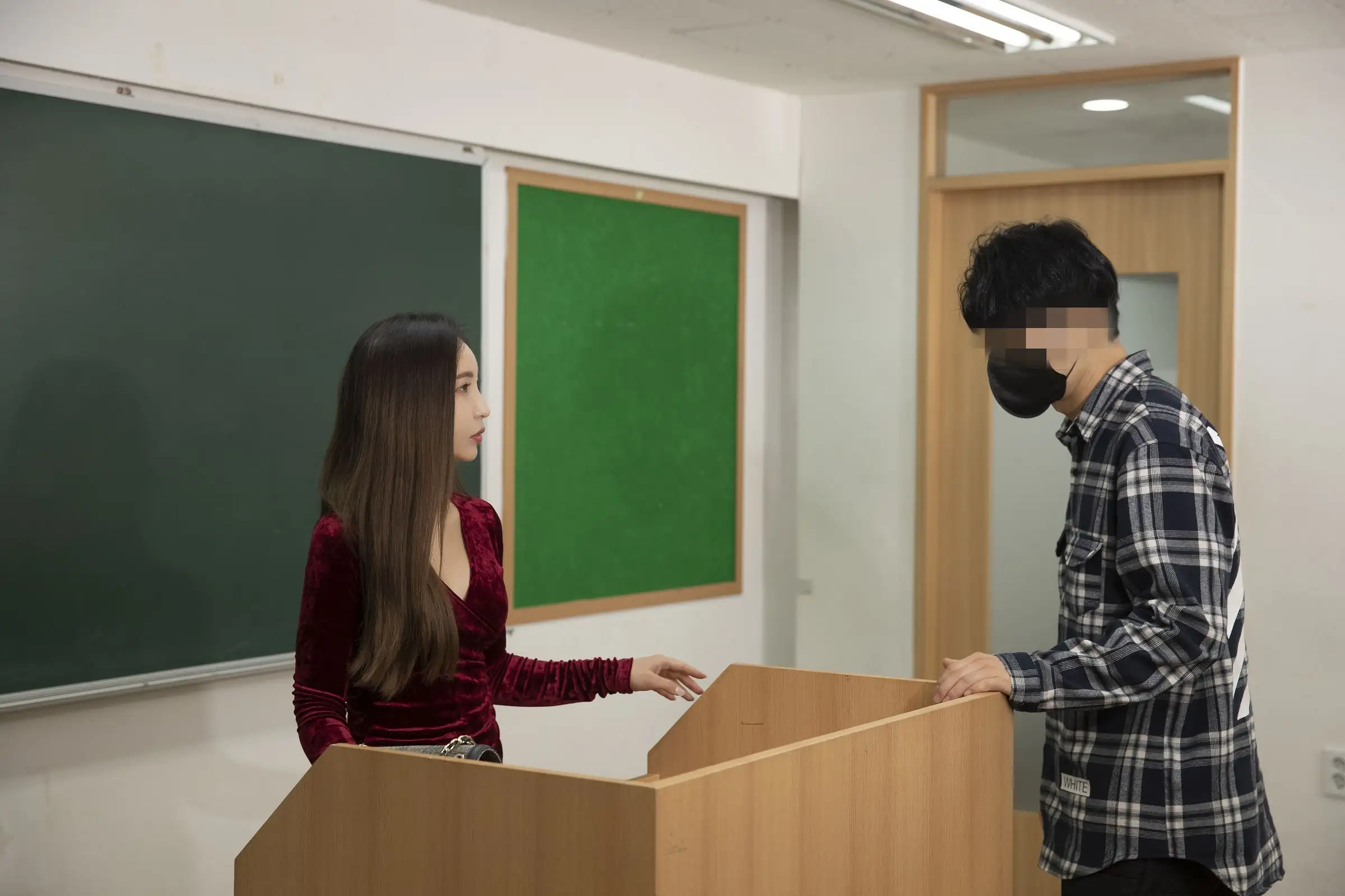 [BUNNY] Lee Ha Kim – Teased teacher